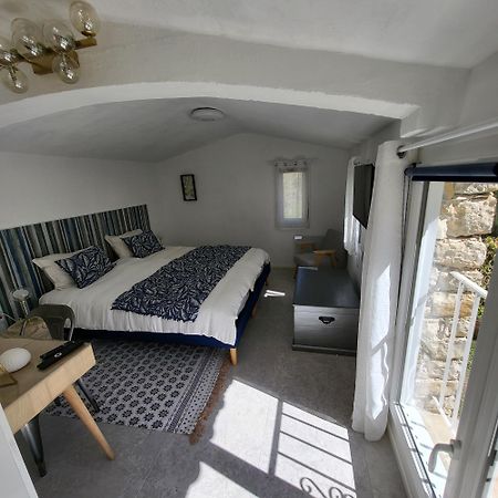Les Pierres De Cezaire Hotel Saint-Cezaire-sur-Siagne ภายนอก รูปภาพ