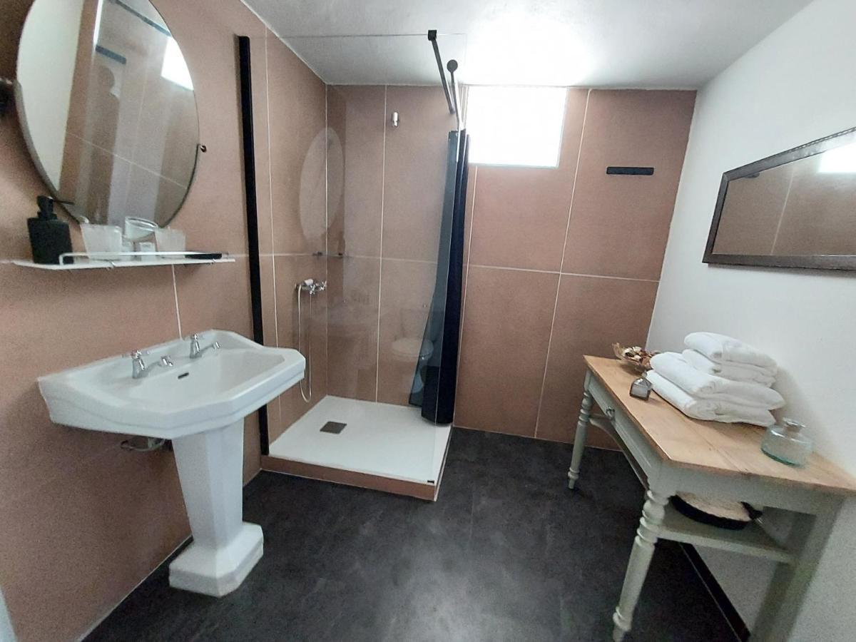 Les Pierres De Cezaire Hotel Saint-Cezaire-sur-Siagne ภายนอก รูปภาพ
