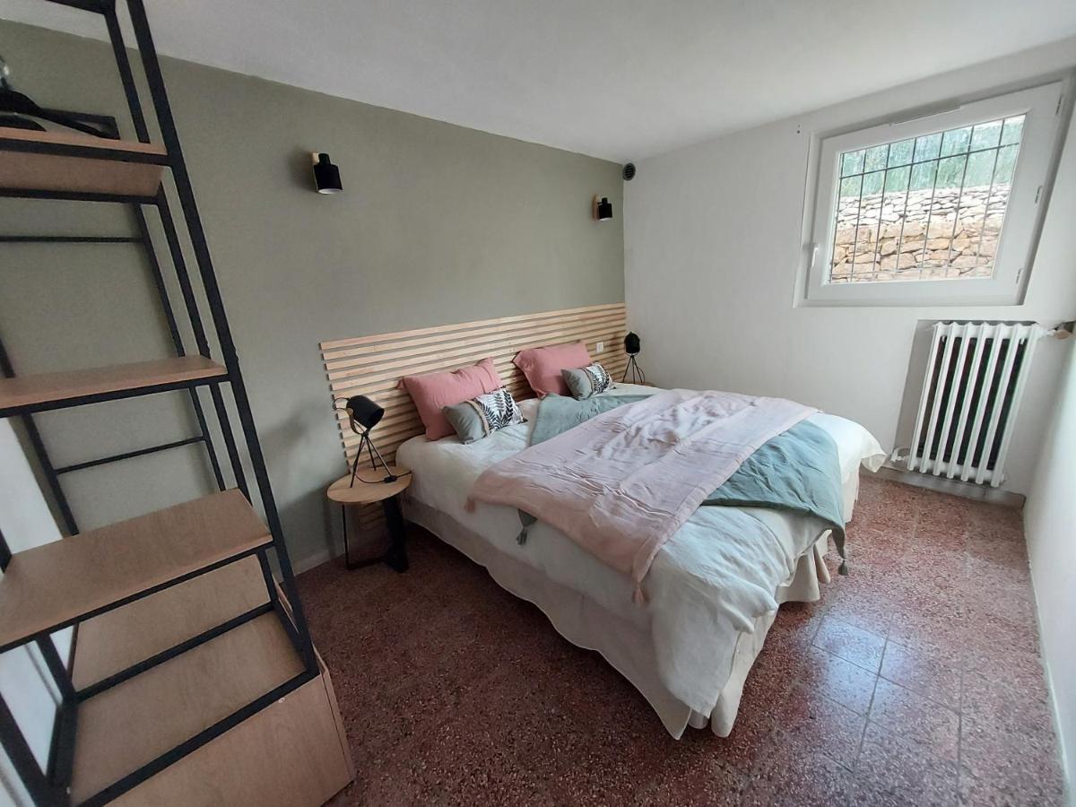 Les Pierres De Cezaire Hotel Saint-Cezaire-sur-Siagne ภายนอก รูปภาพ