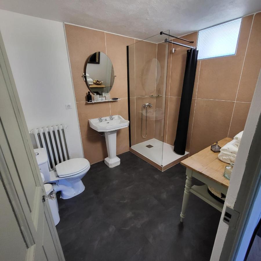 Les Pierres De Cezaire Hotel Saint-Cezaire-sur-Siagne ภายนอก รูปภาพ