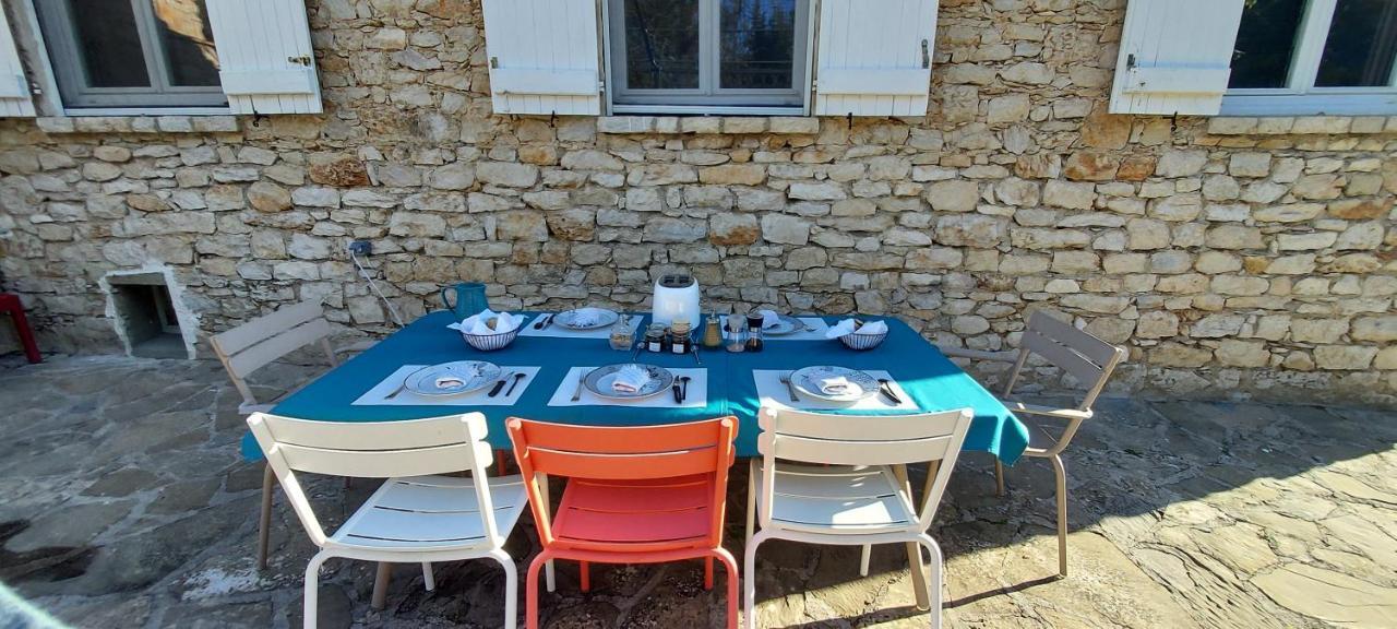 Les Pierres De Cezaire Hotel Saint-Cezaire-sur-Siagne ภายนอก รูปภาพ