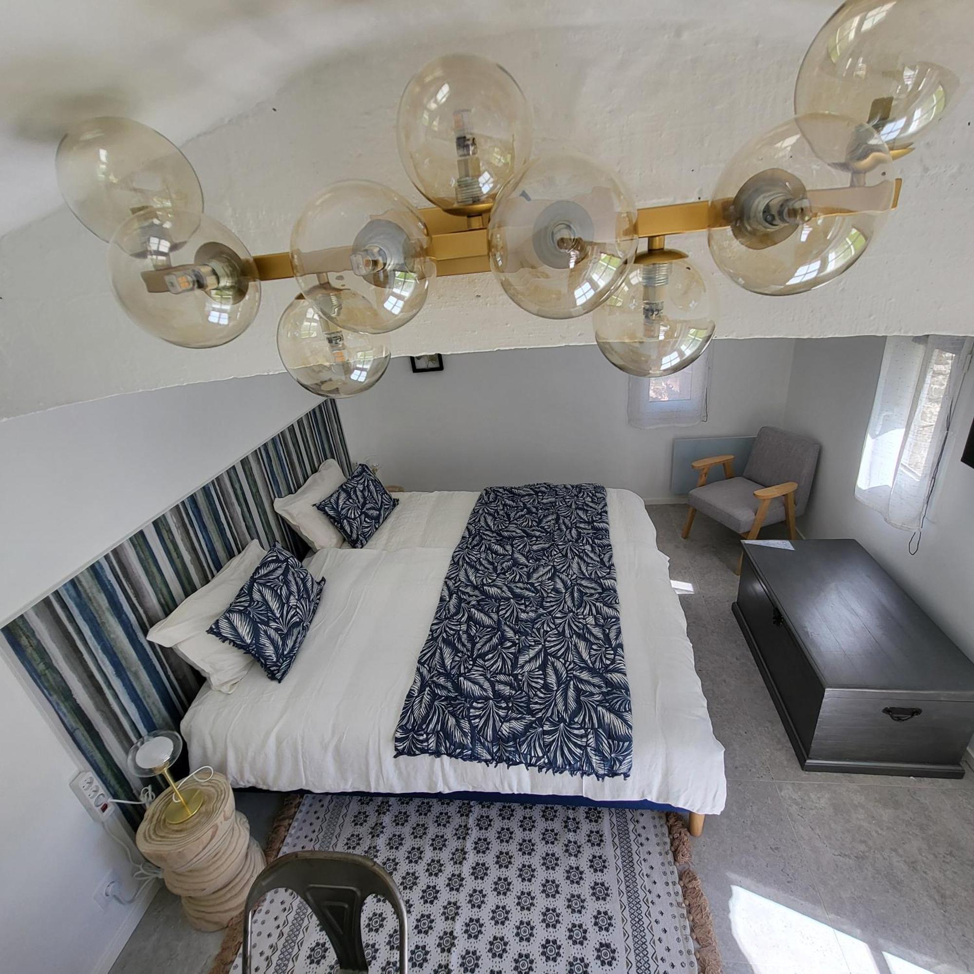 Les Pierres De Cezaire Hotel Saint-Cezaire-sur-Siagne ภายนอก รูปภาพ